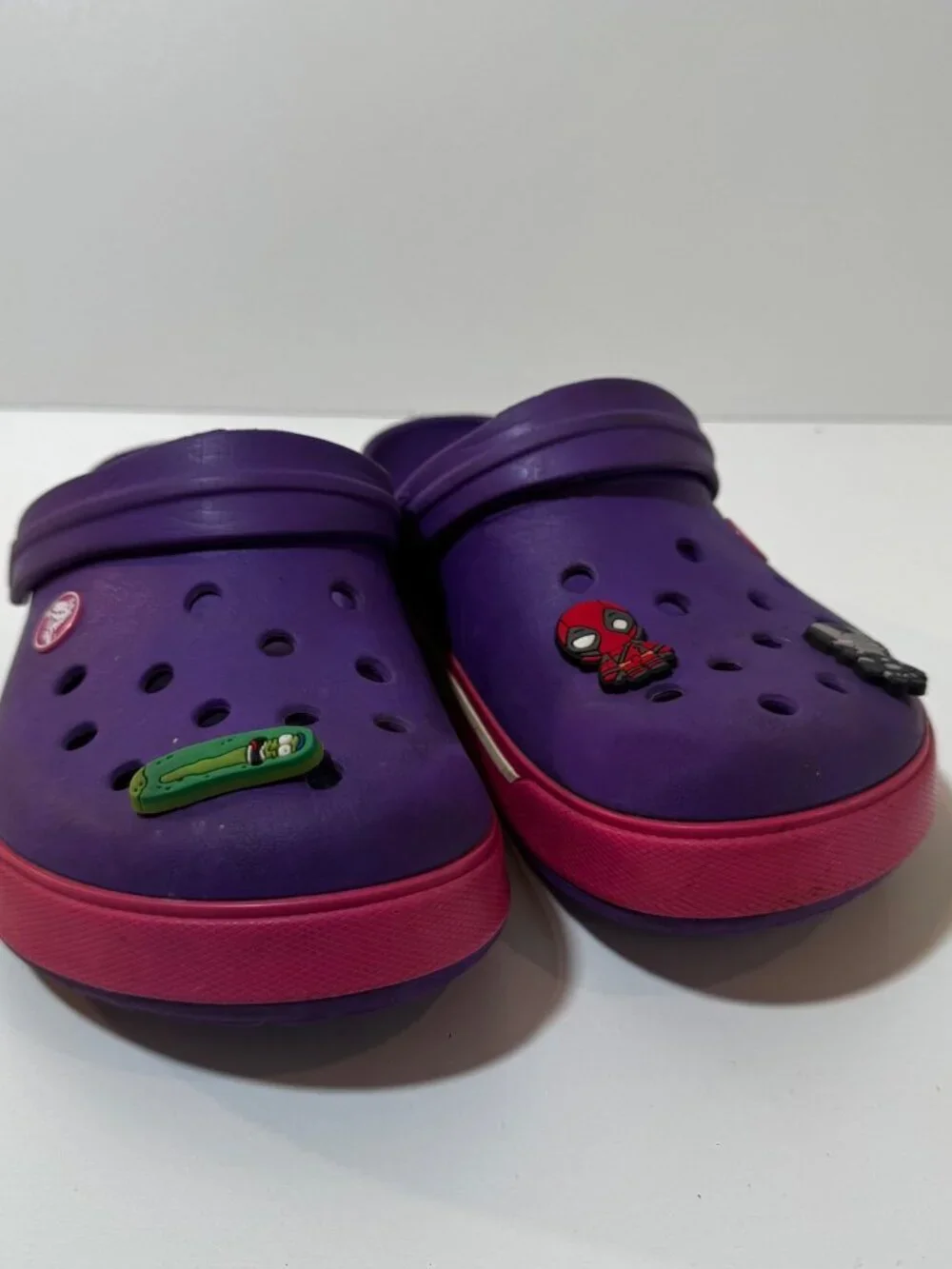 Crocs Crocband‎ Kids Boys Girls Clog Purple Pink 3 J3 Jibbitz Marvel No Pickle